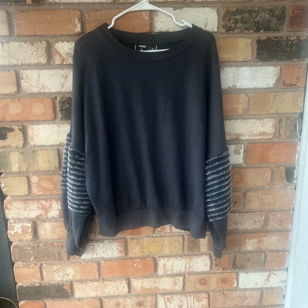 Young Fabulous & Broke Bella Faux Fur Sweatshirt_8